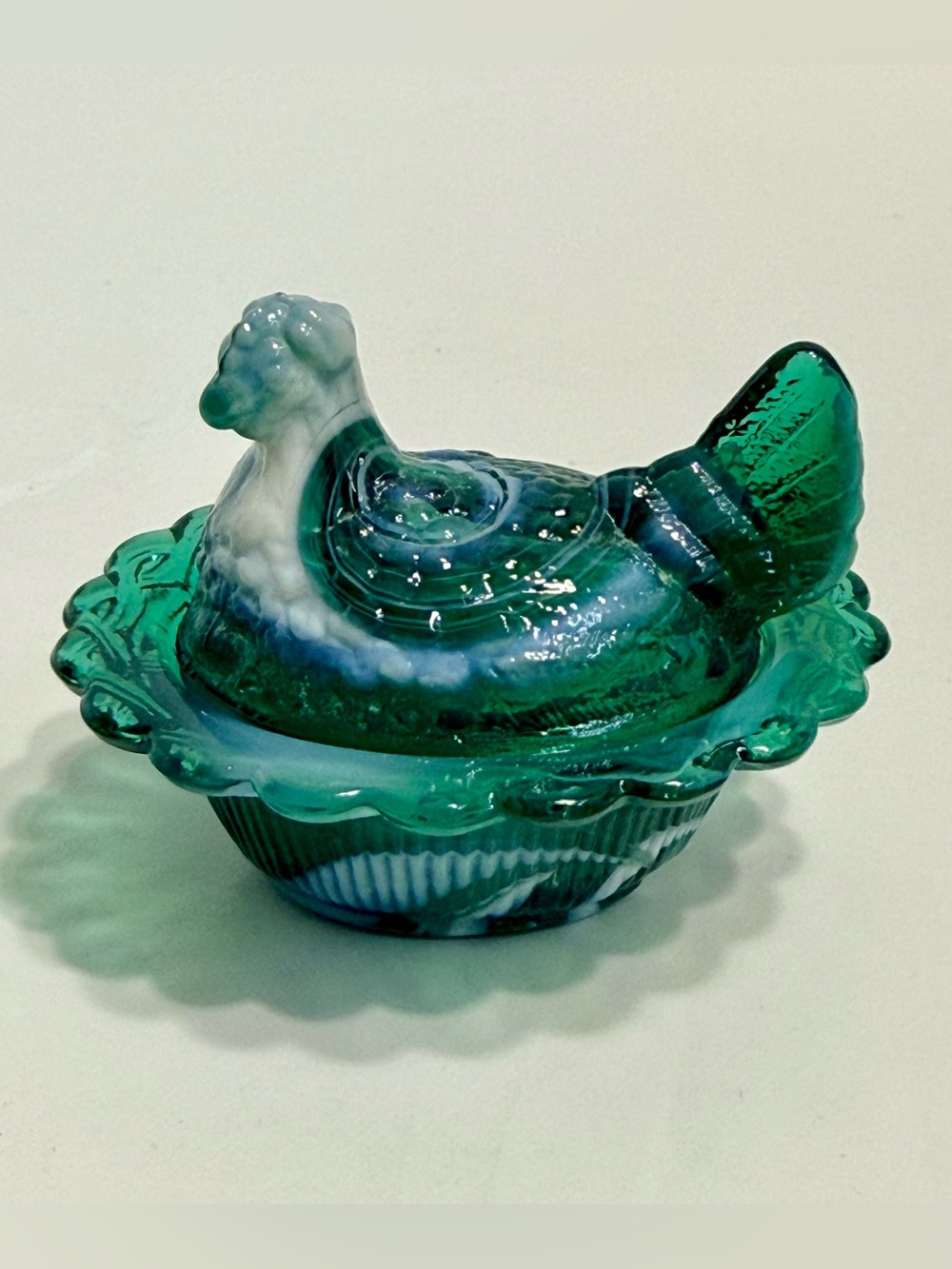 Vtg Mosser Miniature Green And White Slag Marble Glass Hen On Nest Salt Cellar